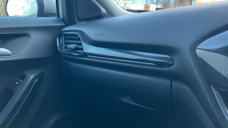 Ford Puma 1.0 EcoBoost Hybrid mHEV Titanium Design 5dr DCT Petrol Hatchback